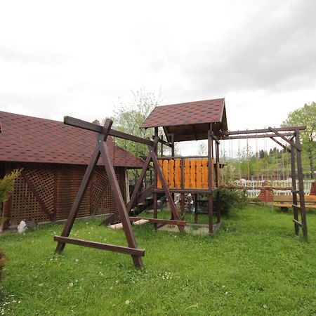 Villa Гніздо Беркута à Tukhlya Extérieur photo