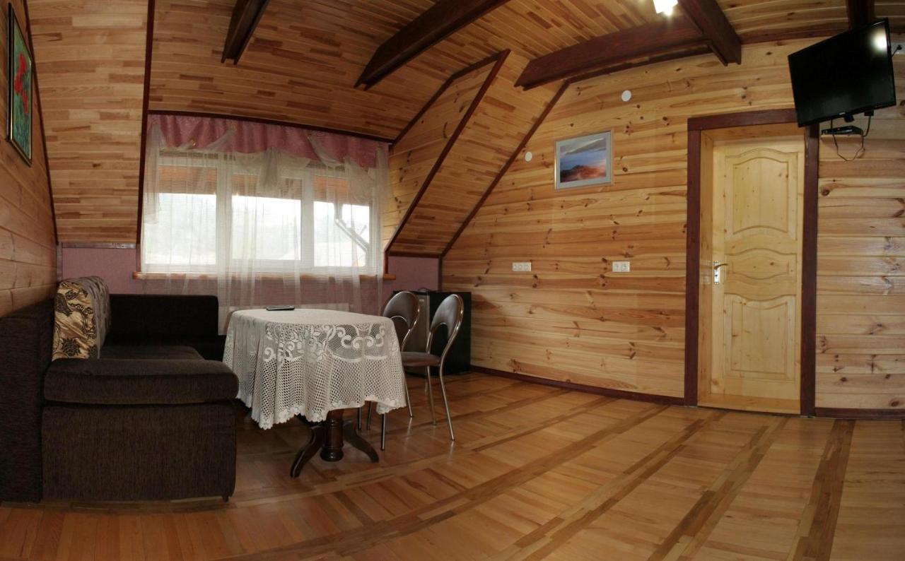 Villa Гніздо Беркута à Tukhlya Extérieur photo